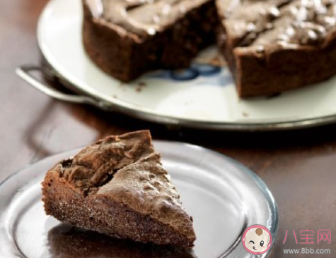 抖音此生已過半昨日依附著青山是什么歌 《此生過半》完整版歌詞在線聽歌