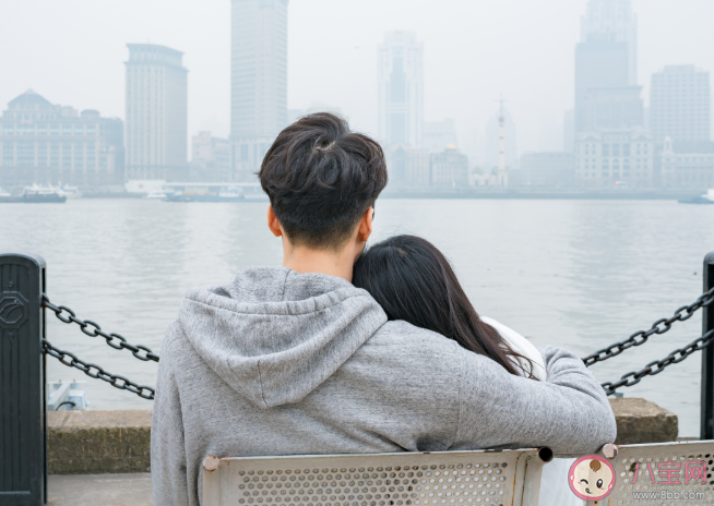 媽媽反對(duì)交往的對(duì)象要不要堅(jiān)持 ?交往的對(duì)象父母很反對(duì)怎么解決 媽媽反對(duì)交往的對(duì)象要不要堅(jiān)持 ?交往的對(duì)象父母很反對(duì)怎么解決