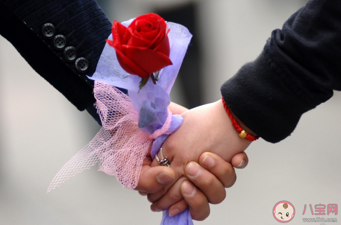 愛情需要物質嗎 沒有物質的愛情能長久嗎