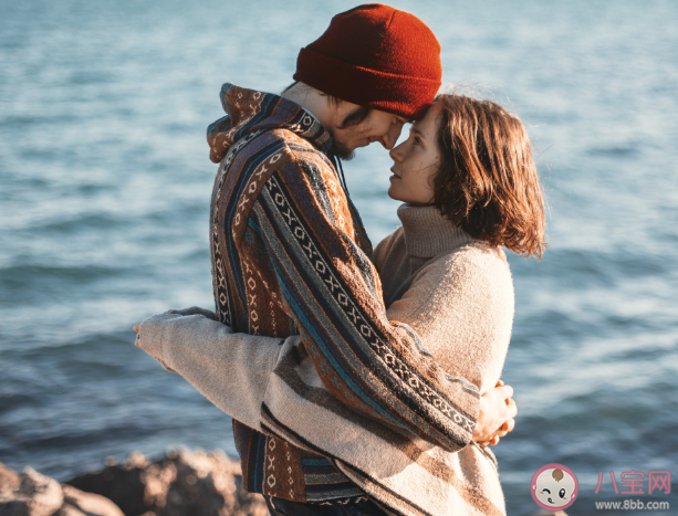 擁抱可以解決問(wèn)題嗎 擁抱有什么好處 擁抱可以解決問(wèn)題嗎 擁抱有什么好處