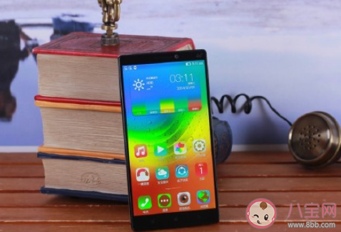 戀愛時該不該看對象手機 你會看對象的手機嗎