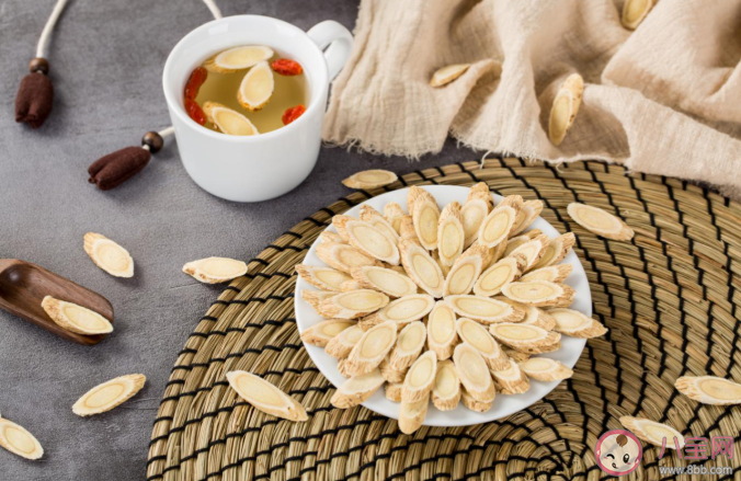 女性堅持喝黃芪水對身體有什么好處 黃芪水可以天天喝嗎