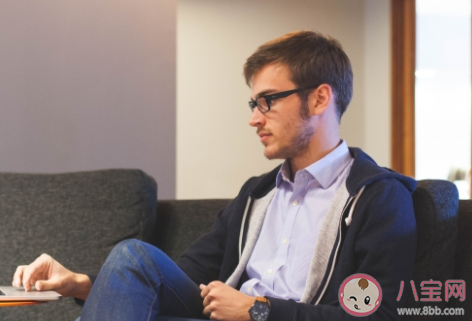 如何看待職場地下戀情 辦公室戀情能長久嗎