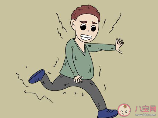 男子打牌36小時憋尿到休克是什么情況 憋尿時間太長有哪些危害 男子打牌36小時憋尿到休克是什么情況 憋尿時間太長有哪些危害