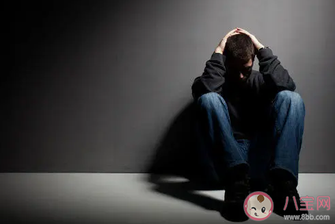 抑郁癥早期的4大征兆 抑郁癥的前兆表現(xiàn)