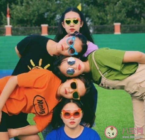 如果能和閨蜜過(guò)一輩子你愿意嗎 為什么和閨蜜相處比和伴侶更舒適