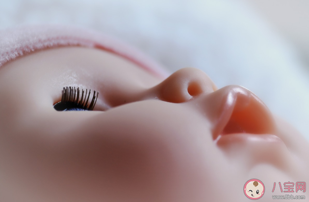 涂什么東西可以讓寶寶的睫毛長得更長 睫毛長短和什么有關