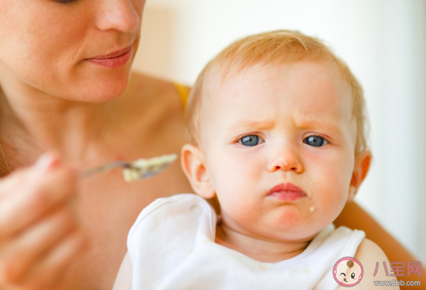 生長痛是缺鈣的表現(xiàn)嗎 缺鈣的孩子到底缺的是什么