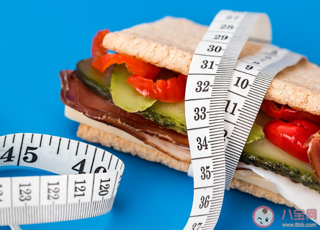 節(jié)食減肥會(huì)導(dǎo)致不孕嗎 怎么判斷一個(gè)人過(guò)度節(jié)食