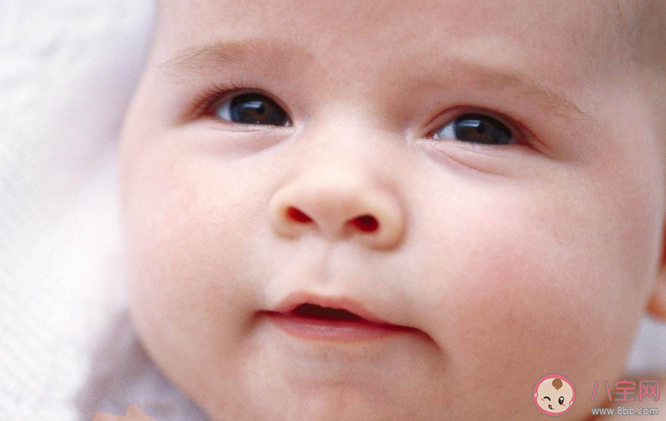 寶寶生理性鼻塞和病理性鼻塞有什么區別 寶寶鼻塞5步處理方法