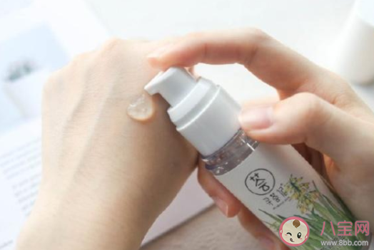 換季式變丑是什么梗 換季式變丑是什么意思