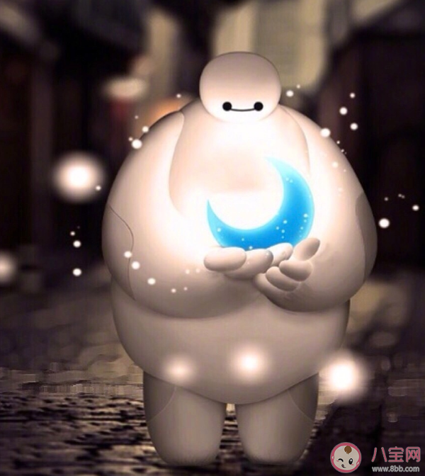 我知他遙遠如月亮但又好貼近我心臟是什么意思 偶像的意義是什么