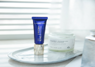 蘭芝淡紋小蘭管眼霜好用嗎 蘭芝淡紋小蘭管眼霜使用方法