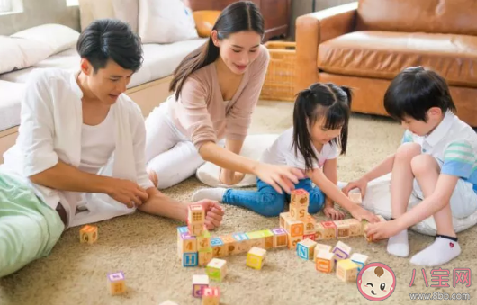 這些家庭易養(yǎng)出專注力差的孩子 專注力差怎么辦