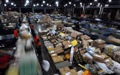 快遞過(guò)度包裝專項(xiàng)治理啟動(dòng) 快遞包裝有哪些污染