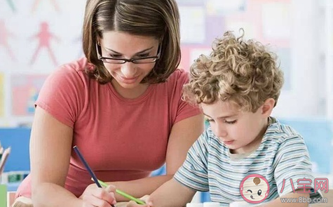 孩子從小學(xué)哪種特長最有必要 建議從小學(xué)習(xí)的特長推薦