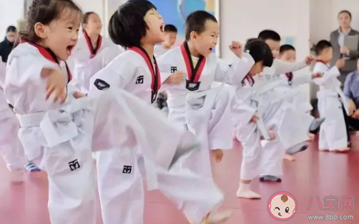 孩子從小學(xué)哪種特長最有必要 建議從小學(xué)習(xí)的特長推薦