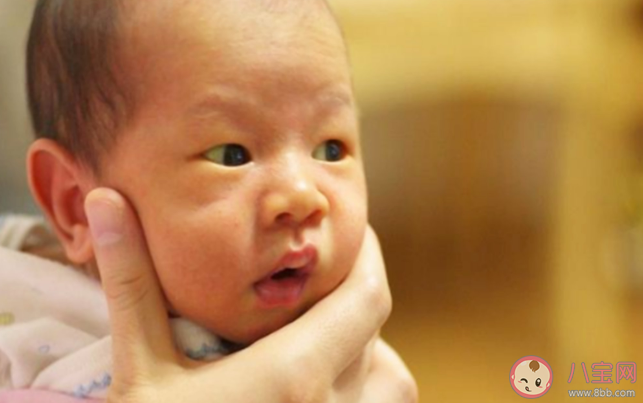 寶寶黃疸曬黑了可以再白回來嗎 黃疸曬太陽曬什么部位好