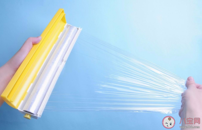 用保鮮膜裹腿真的可以瘦腿嗎 哪些運動動作可以幫助瘦腿 用保鮮膜裹腿真的可以瘦腿嗎 哪些運動動作可以幫助瘦腿