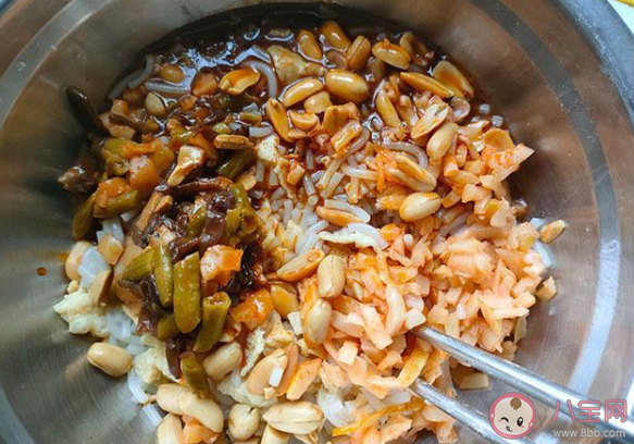 炒螺螄粉包子怎么做 螺螄粉包子食譜 炒螺螄粉包子怎么做 螺螄粉包子食譜