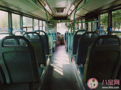 我這一次終究還是來得太遲是什么歌 《來遲》完整版歌詞在線聽歌