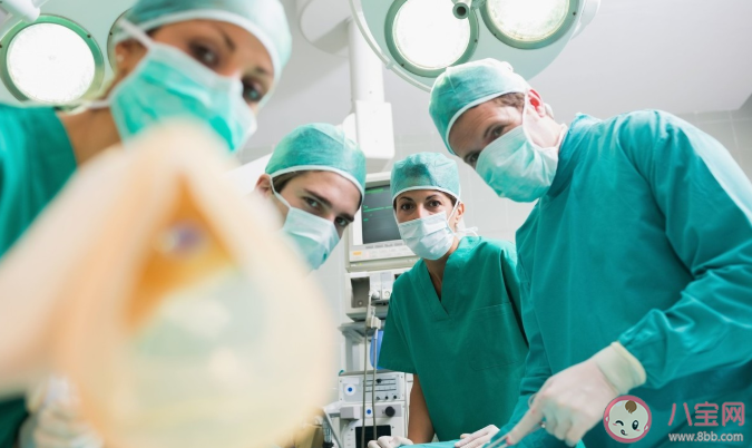 剖腹產(chǎn)打麻藥會變傻嗎 生產(chǎn)的時候麻醉的藥勁過了怎么辦