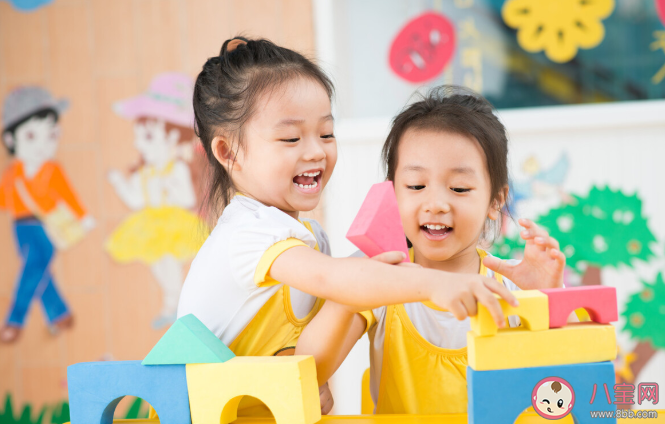 如何讓孩子內心變強大 怎么幫助孩子建立自我評價系統