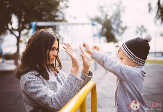 如何讓孩子內心變強大 怎么幫助孩子建立自我評價系統