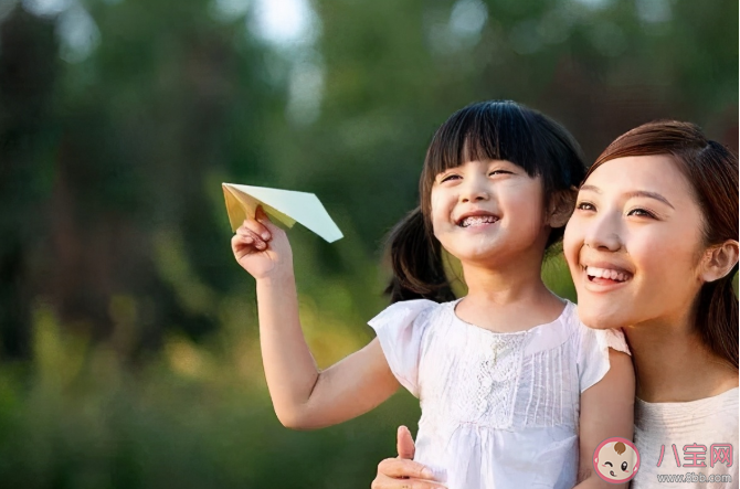 孩子太早懂事是好事嗎 太早懂事的孩子更讓人心疼