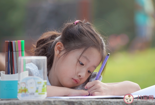 孩子太早懂事是好事嗎 太早懂事的孩子更讓人心疼