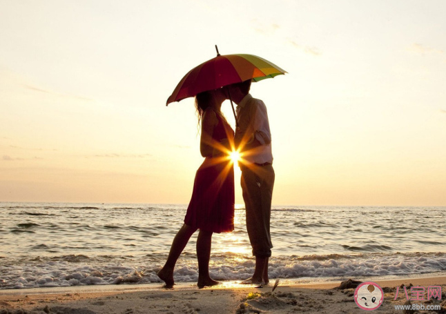 怎樣追女生才不會成為舔狗 追女生的經(jīng)驗方法