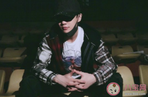 許嵩黃齡新歌《冰柜》歌詞是什么 《冰柜》完整版歌詞在線聽歌 許嵩黃齡新歌《冰柜》歌詞是什么 《冰柜》完整版歌詞在線聽歌