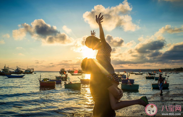 戀愛是件浪費時間的事嗎 戀愛的意義在于什么