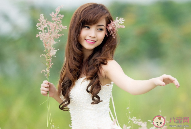 和女生聊天經常尬聊怎么化解 有哪些小技巧