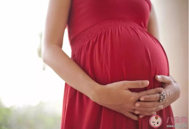 孕期洗澡是淋浴還是坐浴好 哪些特殊部位重點(diǎn)清洗