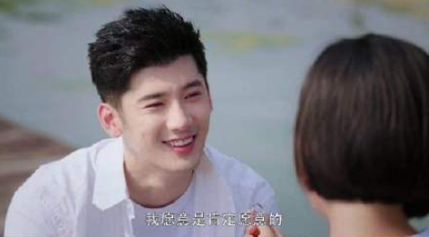 趙奕歡說單膝跪地求婚不是男生的專屬 女生也可以向男生求婚嗎