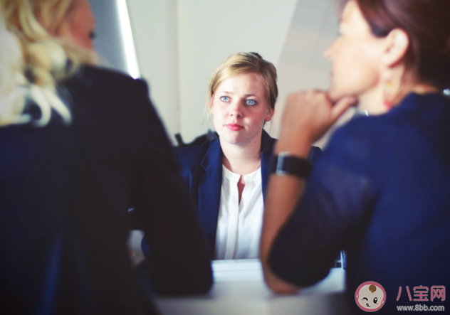 怎么判斷面試是不是涼了 職場面試自我介紹有哪些小技巧