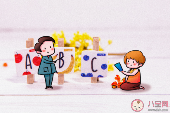 寶寶第一本繪本應(yīng)該怎么選 1歲內(nèi)寶寶各階段繪本選書(shū)參考