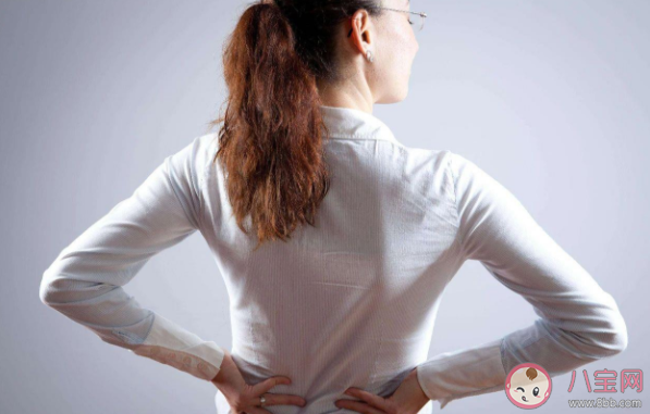 倒走健身對(duì)身體有哪些好處 倒走運(yùn)動(dòng)不適合哪些人 倒走健身對(duì)身體有哪些好處 倒走運(yùn)動(dòng)不適合哪些人