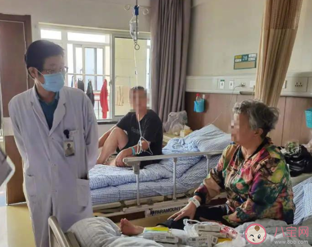 男子每天8顆維生素吃出肝衰竭 維生素吃多了容易中毒嗎