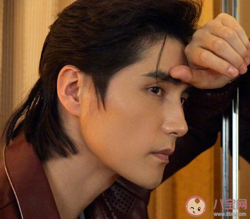 阿云嘎叛逆者插曲《背后的影子》歌詞是什么 《背后的影子》完整版歌詞在線聽歌