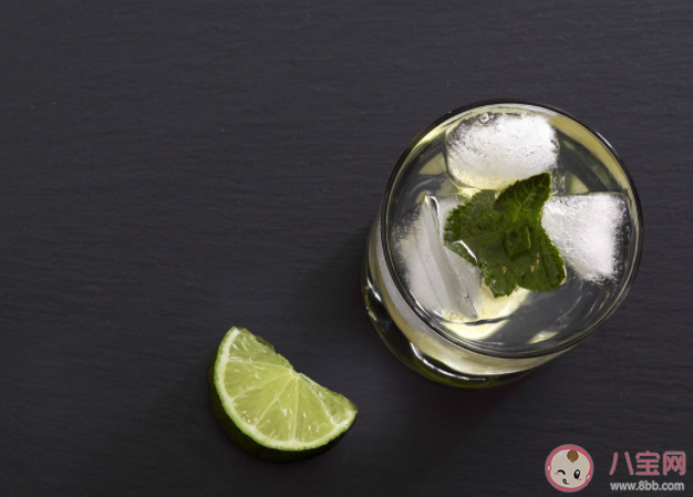 喝冰水后身體發生了什么 哪些人不適合喝冰水