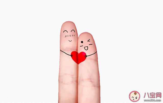 戀愛中男生感覺主動累了女生該怎么辦 喜歡一個人要主動倒追嗎