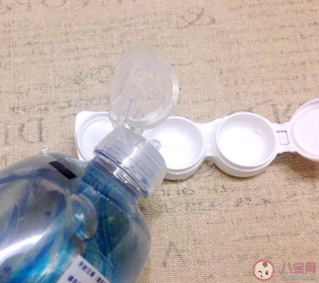 隱形眼鏡護理液怎么選擇 不同類型鏡片護理液產(chǎn)品介紹及使用步驟 隱形眼鏡護理液怎么選擇 不同類型鏡片護理液產(chǎn)品介紹及使用步驟