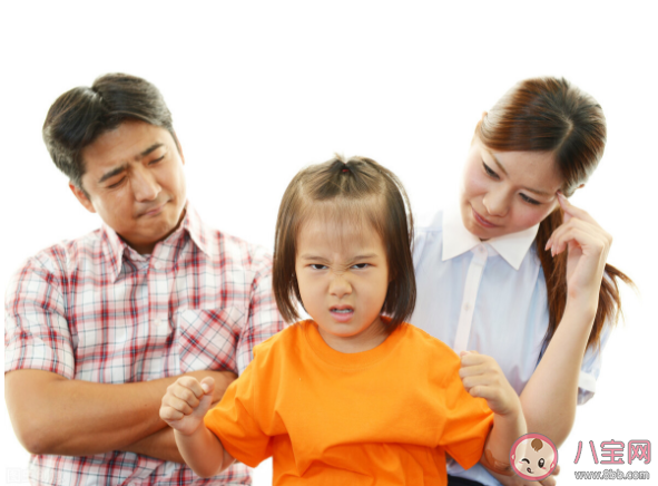 父母過度干預對孩子有什么影響 家長如何學會放手