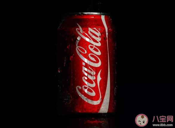 可樂啤酒放冰箱冷凍室會爆炸嗎 可樂和啤酒能一起喝嗎 可樂啤酒放冰箱冷凍室會爆炸嗎 可樂和啤酒能一起喝嗎