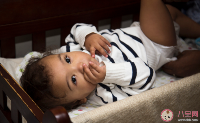 孩子不睡午覺父母需要擔心嗎 寶寶不愛午睡是什么原因 孩子不睡午覺父母需要擔心嗎 寶寶不愛午睡是什么原因