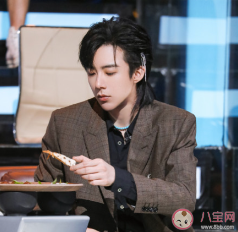 劉宇寧新歌《選擇去愛你》歌詞是什么 《選擇去愛你》完整版歌詞在線聽歌