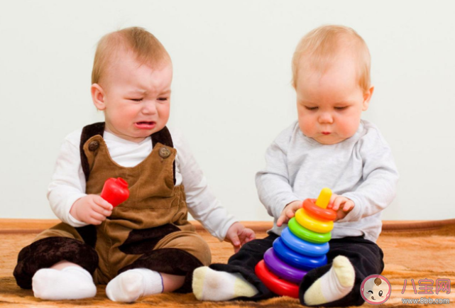 孩子的分享意識多大開始建立 正確讓孩子分享的方法是什么