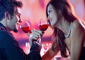 女生被咸豬手后該如何處理 女孩子外出怎樣保護好自己